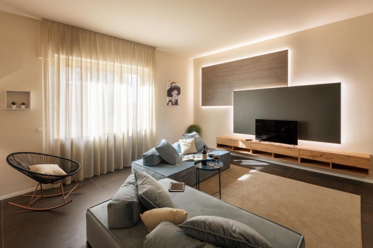 100Towers Deluxe Apartment Альба Экстерьер фото